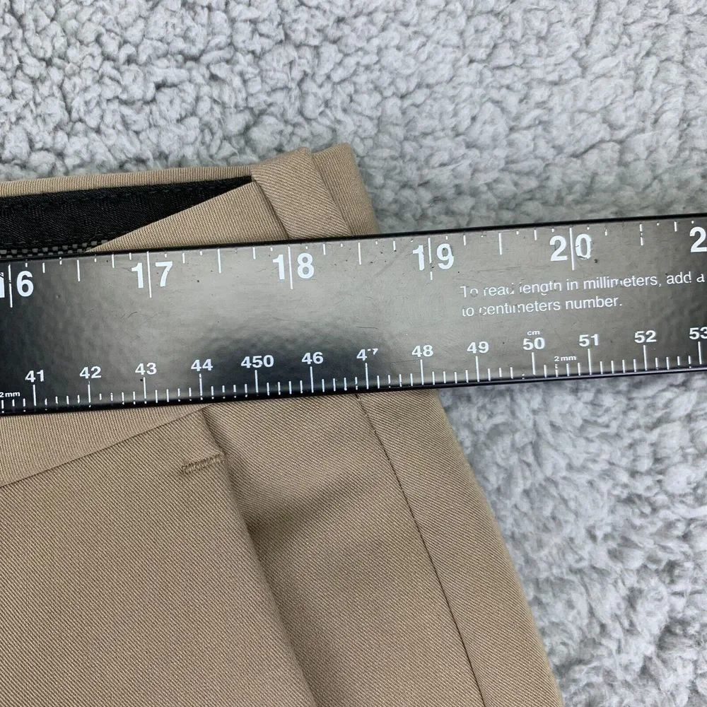 Van Heusen Pants Mens Size 36 Tan Mid-Rise Slash Pocket Straight Leg Stretch‎